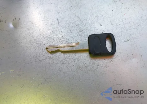 2000 Ford E-250 Commercial from USA, damaged, VIN 1FTNE2428YHB89833